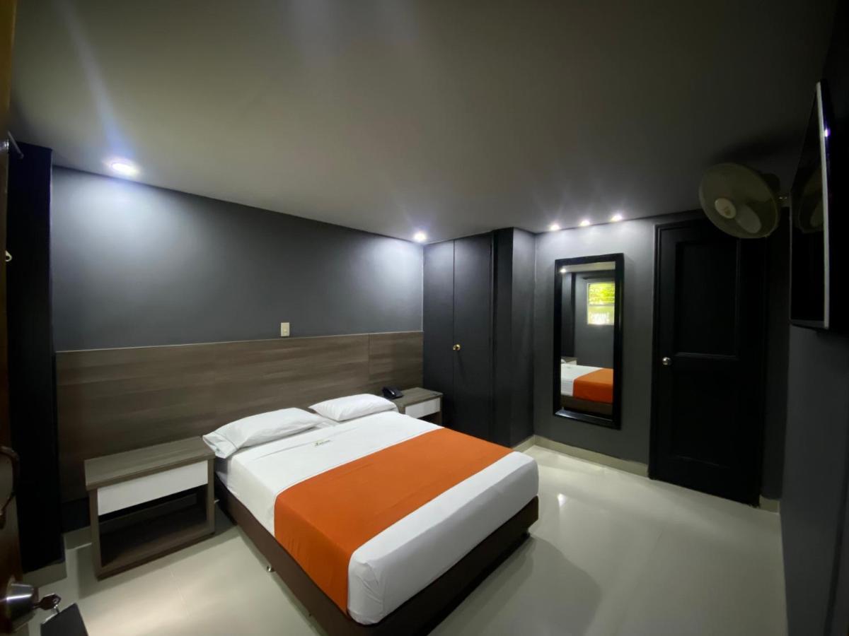 Hotel Latino 麦德林 外观 照片